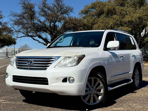 2011 Lexus LX 570 Base