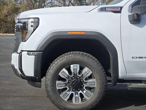 2026 GMC Sierra 2500 Denali