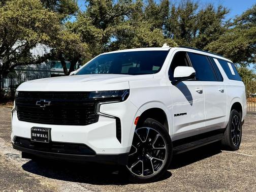 2023 Chevrolet Suburban RST