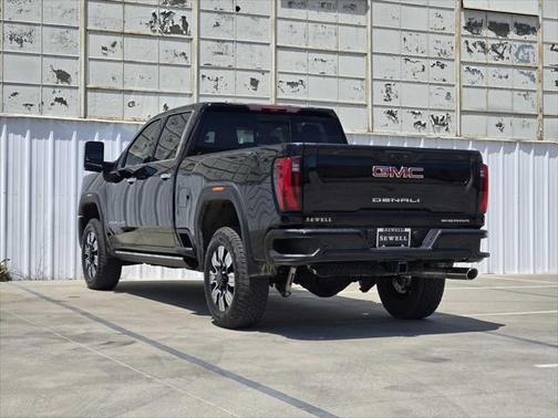 2025 GMC Sierra 2500 Denali
