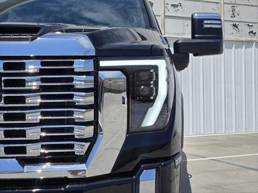 2025 GMC Sierra 2500 Denali