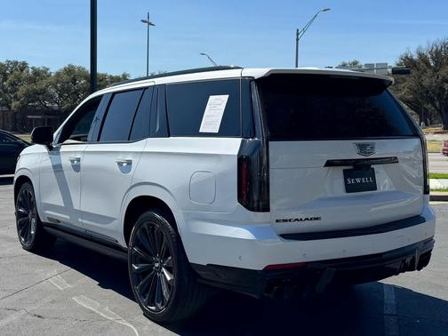 2025 Cadillac Escalade V-Series