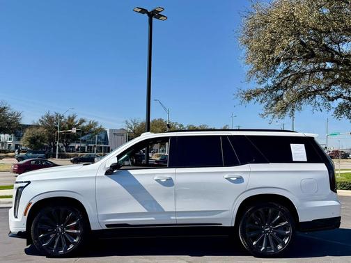 2025 Cadillac Escalade V-Series