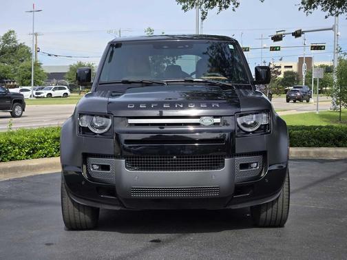 Carpathian Grey Premium Metallic 2023 Land Rover Defender 110 Carpathian Edition