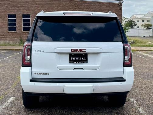 Summit White 2020 GMC Yukon SLT