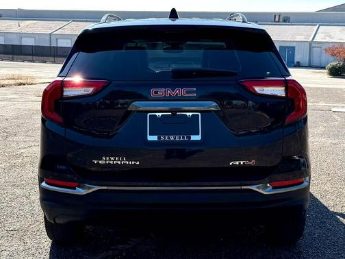 2023 GMC Terrain AWD AT4