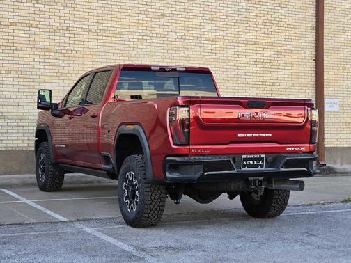 2025 GMC Sierra 2500 AT4