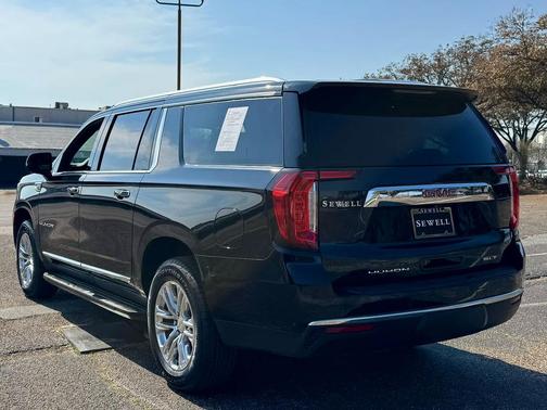 2021 GMC Yukon XL SLT