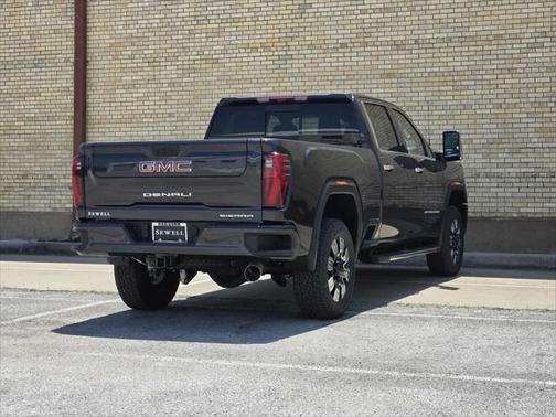 2025 GMC Sierra 2500 Denali