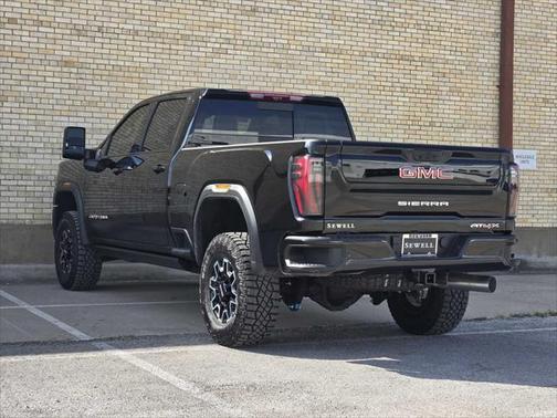 2025 GMC Sierra 2500 AT4
