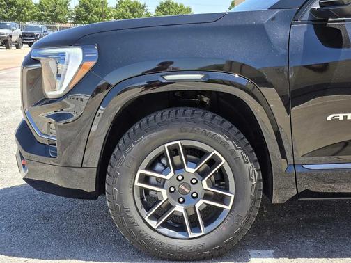 2026 GMC Terrain AWD AT4
