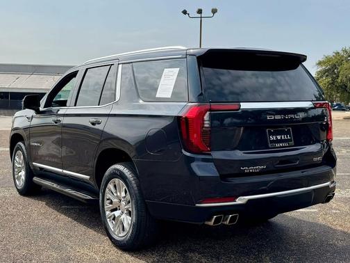 2025 GMC Yukon Denali