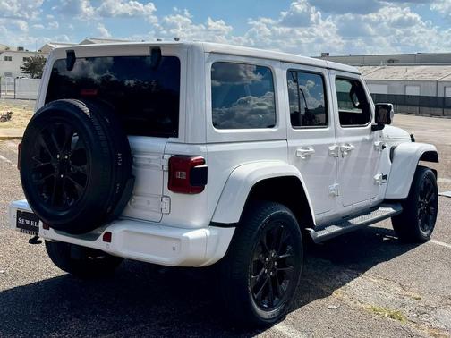 2023 Jeep Wrangler 4-Door High Altitude 4x4