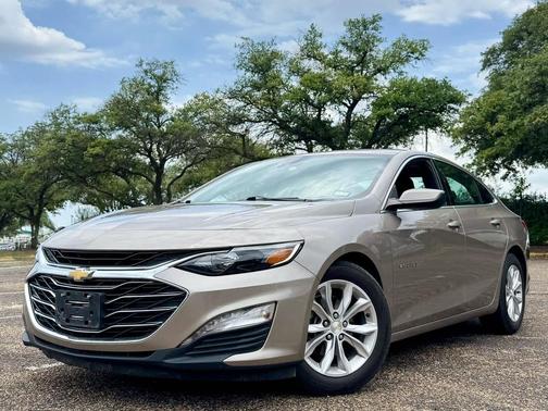 Mineral Gray Metallic 2023 Chevrolet Malibu FWD 1LT