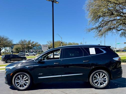 2024 Buick Enclave Avenir AWD