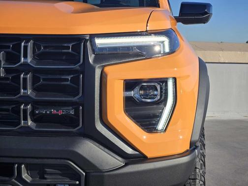 2026 GMC Canyon AT4X