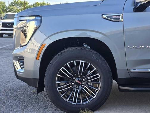 2026 GMC Yukon XL 4WD Elevation
