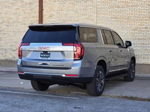 2026 GMC Yukon XL 4WD Elevation