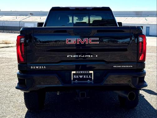 2024 GMC Sierra 2500 Denali
