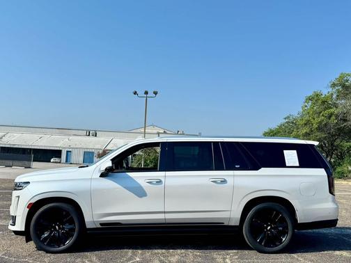 2023 Cadillac Escalade ESV Premium Luxury