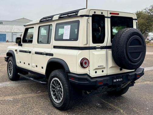 2024 INEOS Grenadier AWD