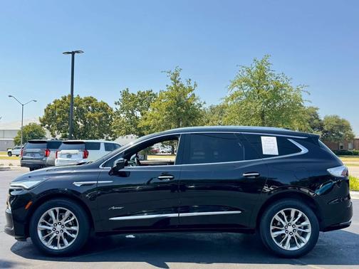 2022 Buick Enclave AWD Avenir