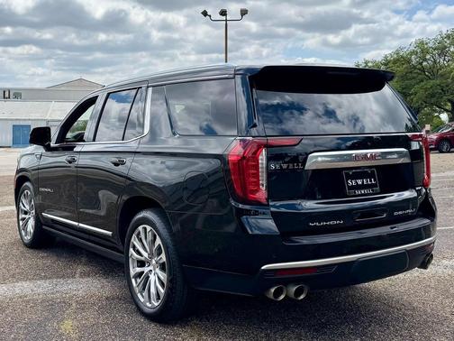 Onyx Black 2024 GMC Yukon Denali