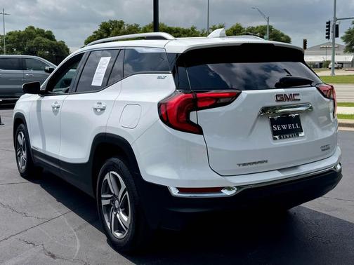 Summit White 2020 GMC Terrain SLT