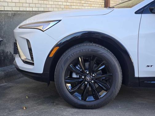 2026 Buick Envista Sport Touring FWD