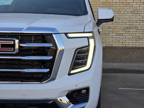 2025 GMC Yukon XL 4WD Elevation