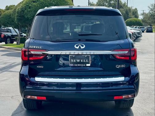 2024 INFINITI QX80 PREMIUM SELECT AWD