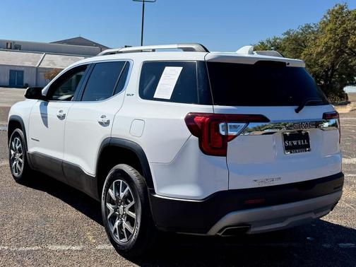 2023 GMC Acadia FWD SLT