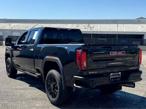 2021 GMC Sierra 2500 Denali
