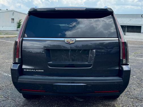 Dark Granite Metallic 2016 Cadillac Escalade ESV Premium