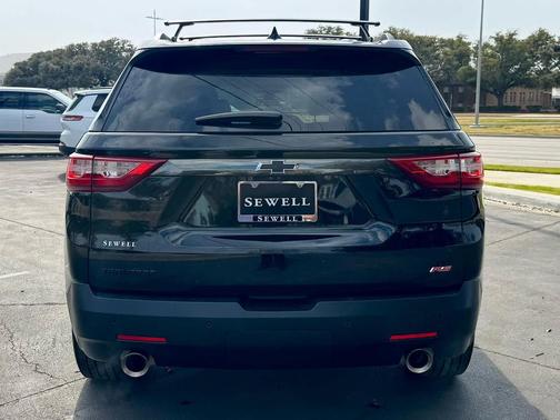 2021 Chevrolet Traverse RS