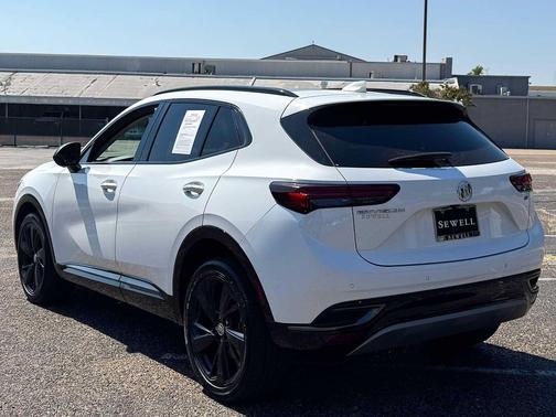 2022 Buick Envision FWD Essence