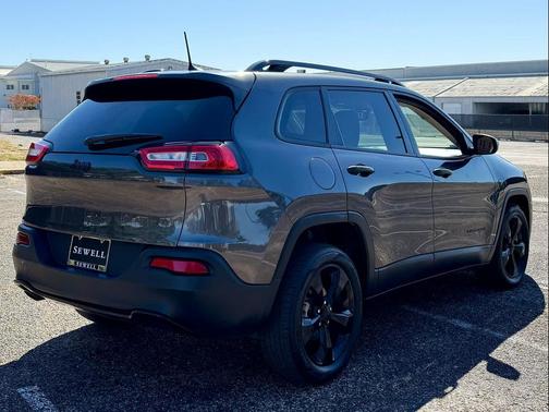 2017 Jeep Cherokee Altitude