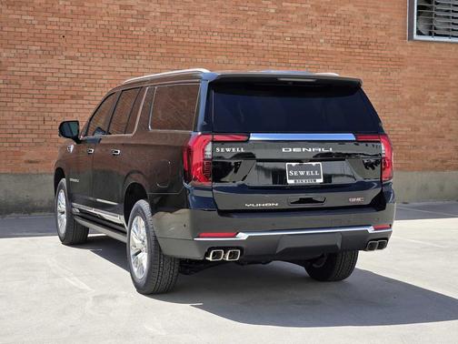 Onyx Black 2027 GMC Yukon XL Denali