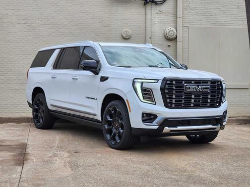 Glacier White Tricoat 2026 GMC Yukon XL Denali Ultimate