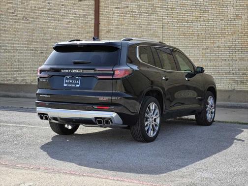 2025 GMC Acadia Denali