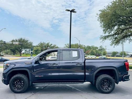 2022 GMC Sierra 1500 AT4X