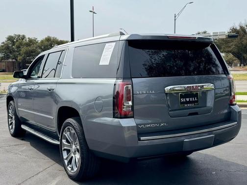 2020 GMC Yukon XL Denali