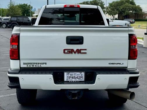 2016 GMC Sierra 2500 Denali