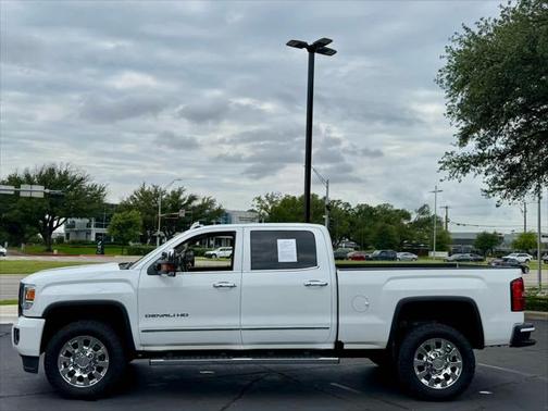 2016 GMC Sierra 2500 Denali