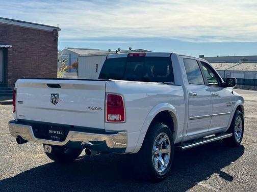 2016 RAM 1500 Laramie