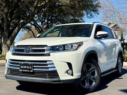 2017 Toyota Highlander Limited