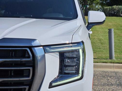 2022 GMC Yukon 4WD AT4