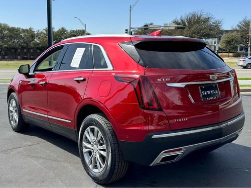 2021 Cadillac XT5 Premium Luxury