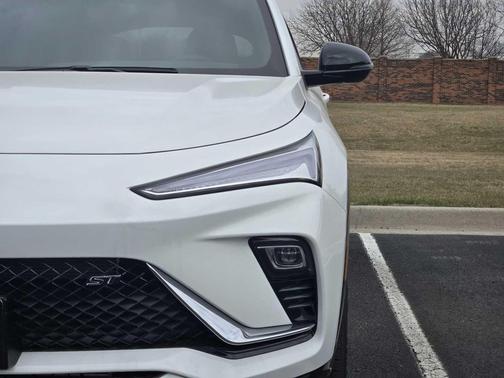 2026 Buick Envista Sport Touring FWD