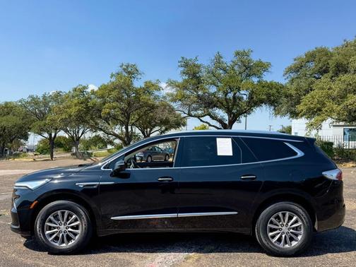 2022 Buick Enclave FWD Premium